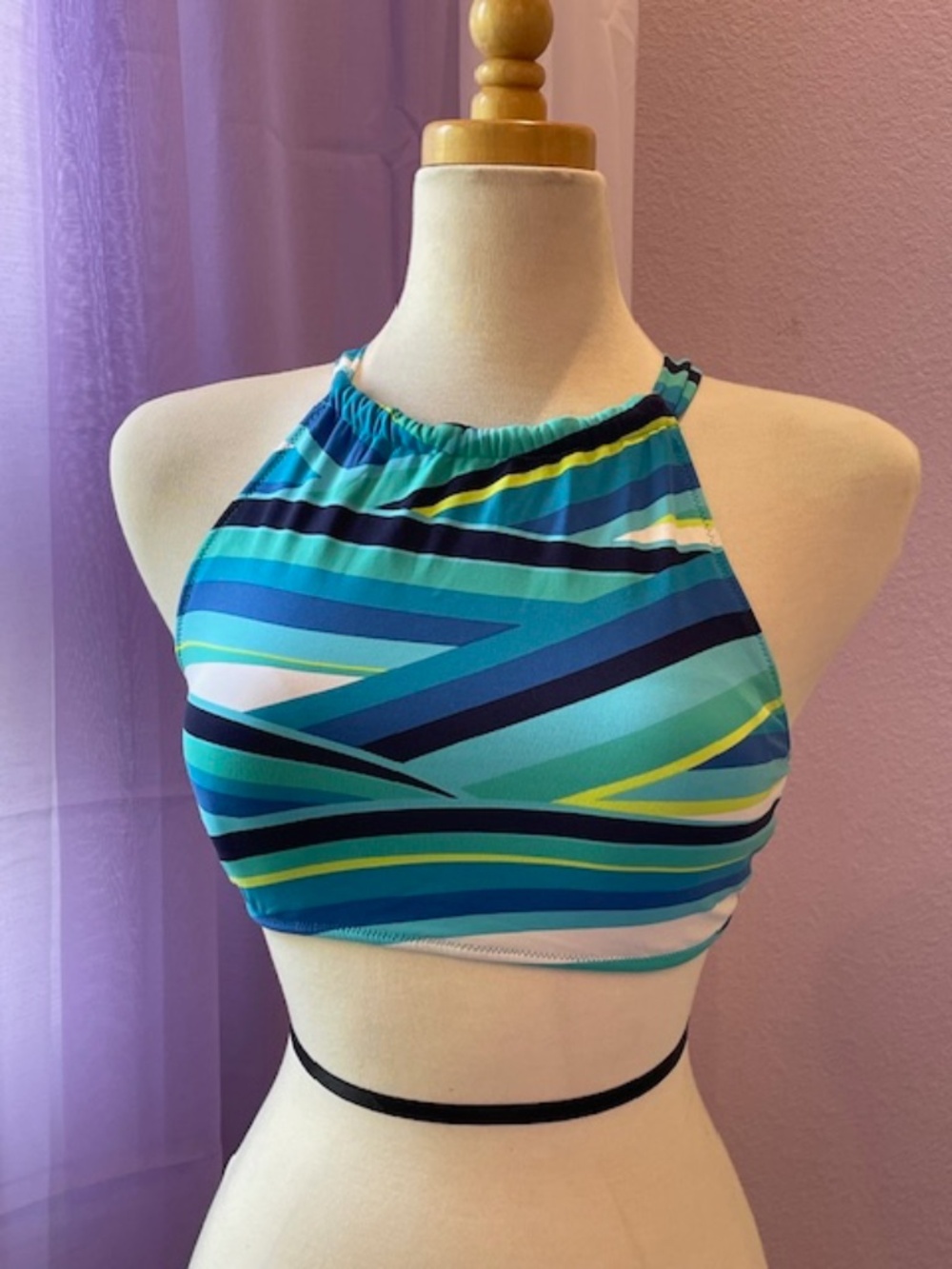 Tommy Bahama Winding Wave Ming Jade Bikini Swim Halter Top 💚🖤💙💛